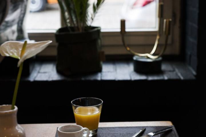 Breakfast/Coffee Service 52 of 61