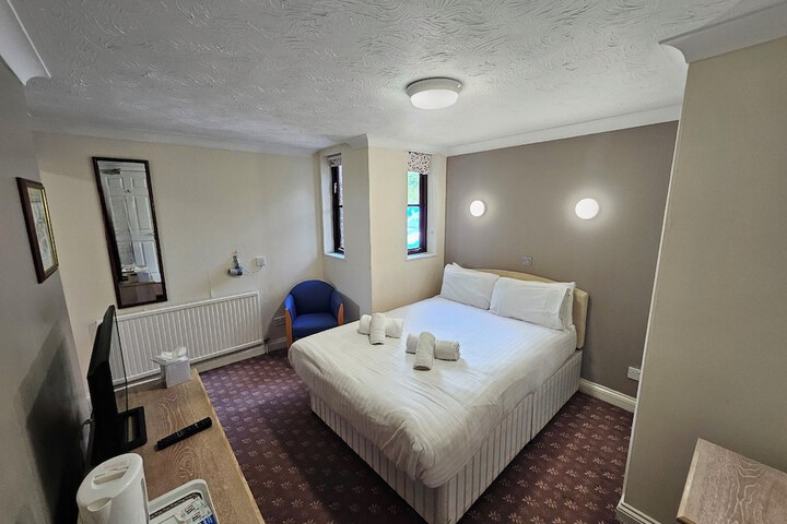 Room 12 of 44