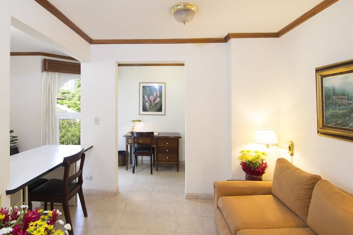 Guest Lobby