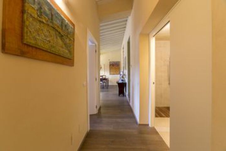 Room 16 of 23