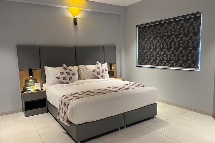 Room 15 of 51