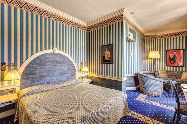 Room 14 of 63