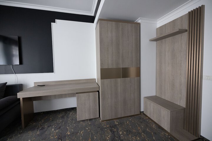 Room 14 of 42