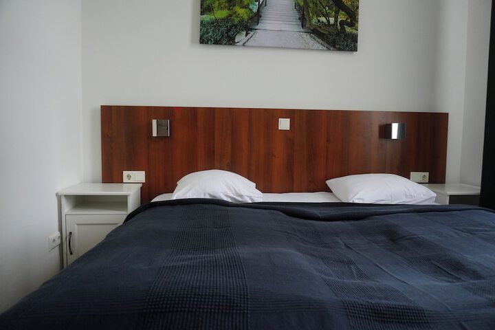 Room 35 of 94
