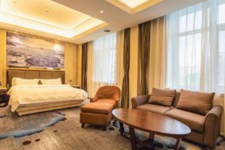 Room 21 of 23