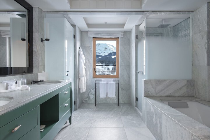 Bath Interior