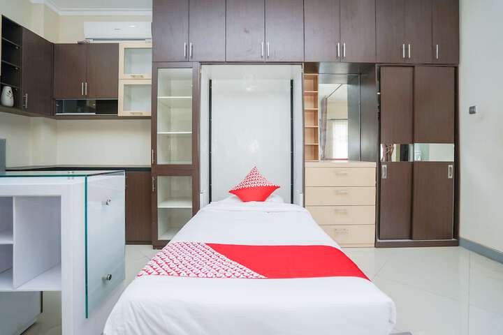 Room 38 of 64