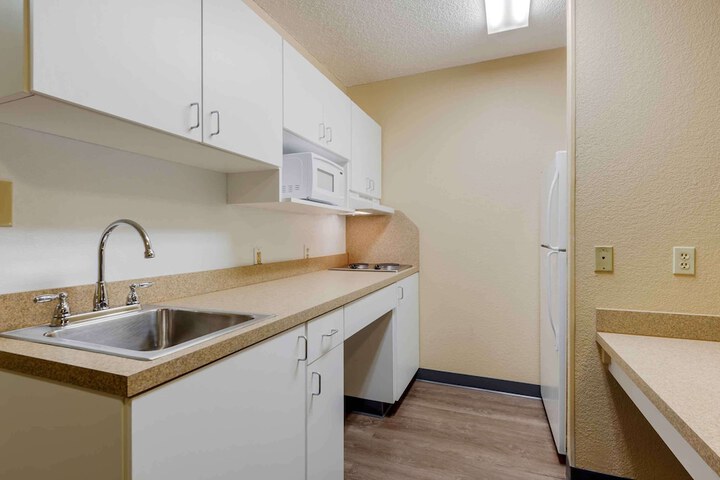 Studio 2 Double Beds Accessible (4 of 6)