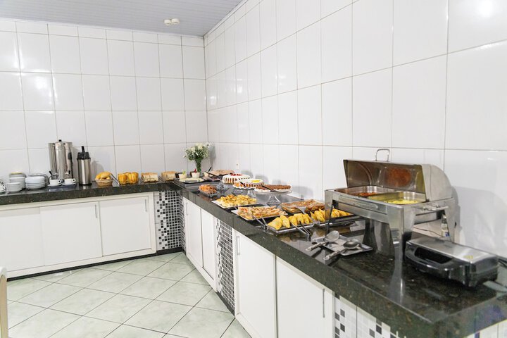 Breakfast/Coffee Service 33 of 48