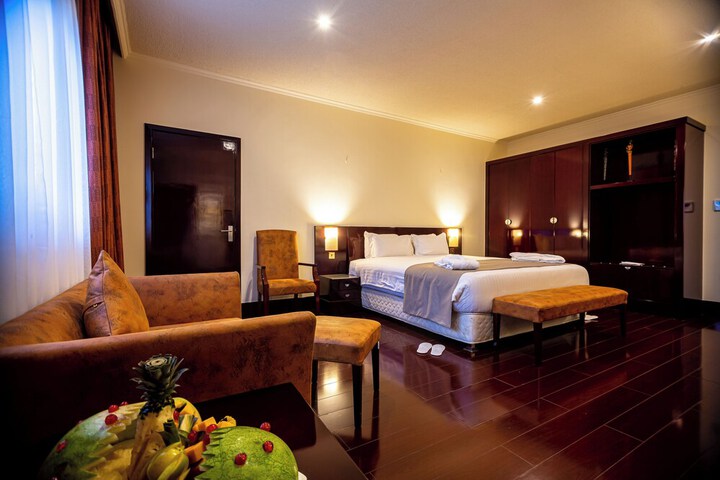 Room 7 of 41