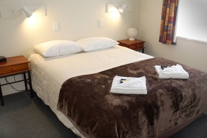 Room 16 of 35