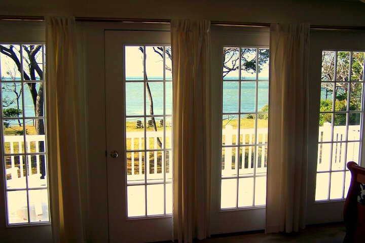 Room 15 of 27