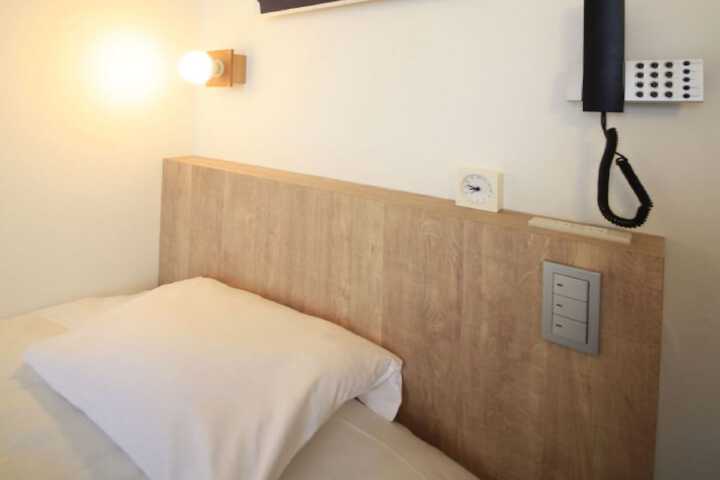 Room 7 of 59
