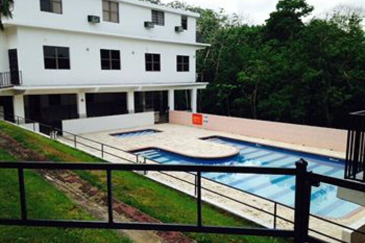 Hotel 7 of 26
