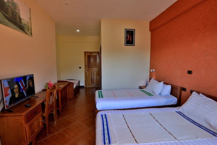 Room 17 of 75