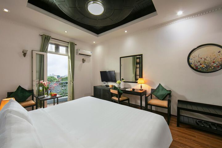 Room 28 of 47