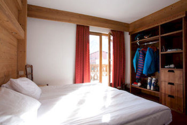 Room 19 of 32