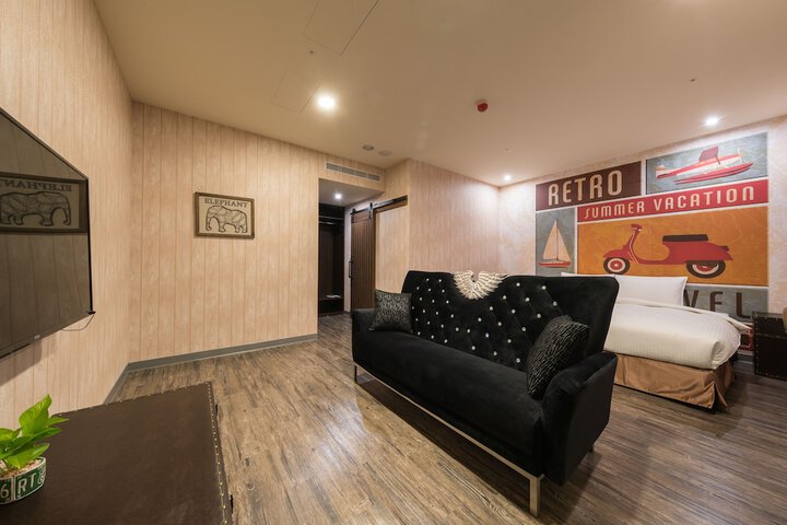 Room 48 of 98