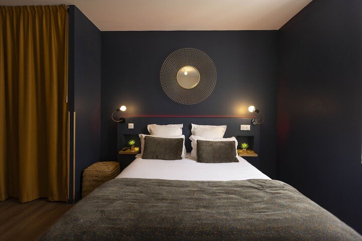 Room 86 of 210