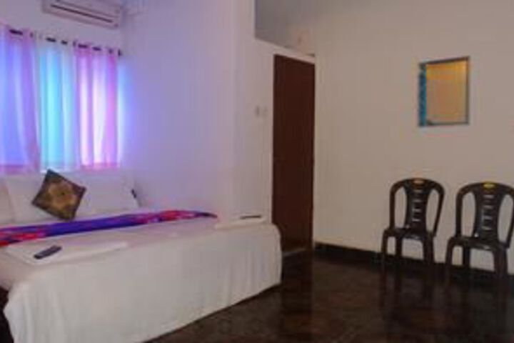 Room 3 of 19