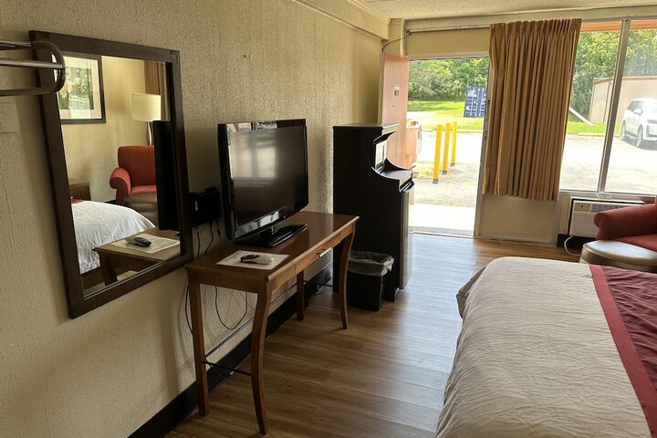 Room 5 of 20
