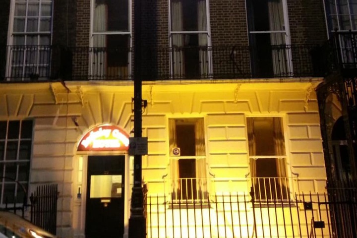 Hotel Entry