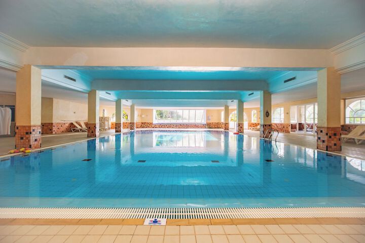 Pool 58 of 148