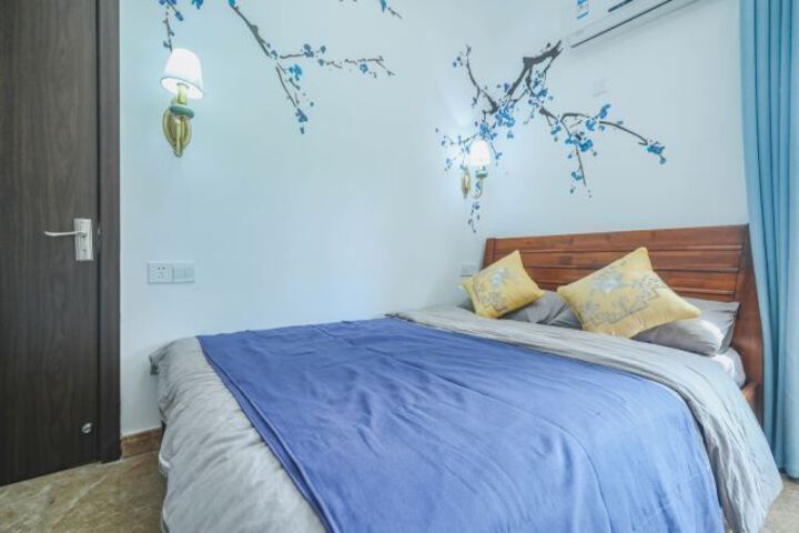 Room 15 of 69