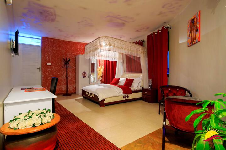 Room 52 of 86