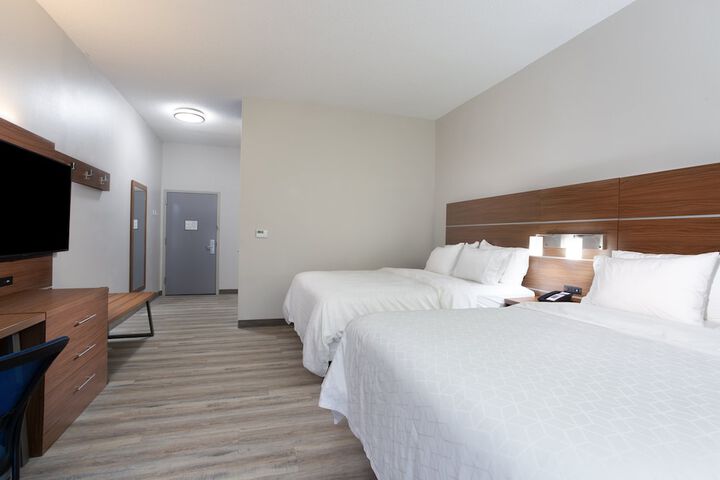 Room 10 of 44