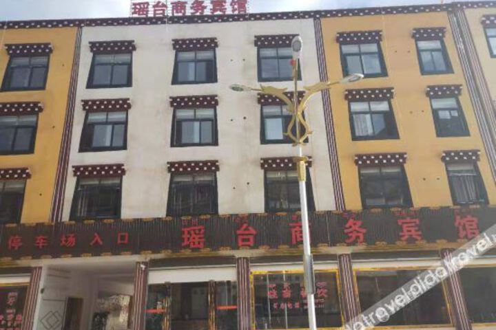 Basu Yaotai Business Hotel