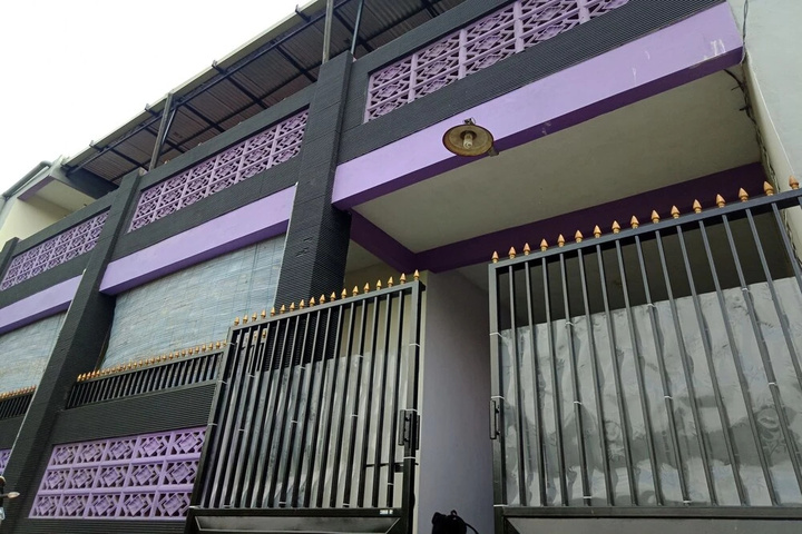 Omah Ayu Syariah by OYO Rooms