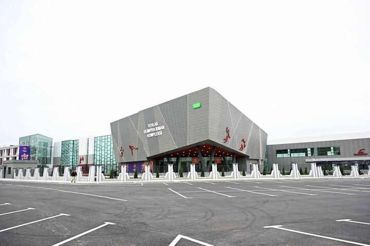 Arena Hotel Yevlakh