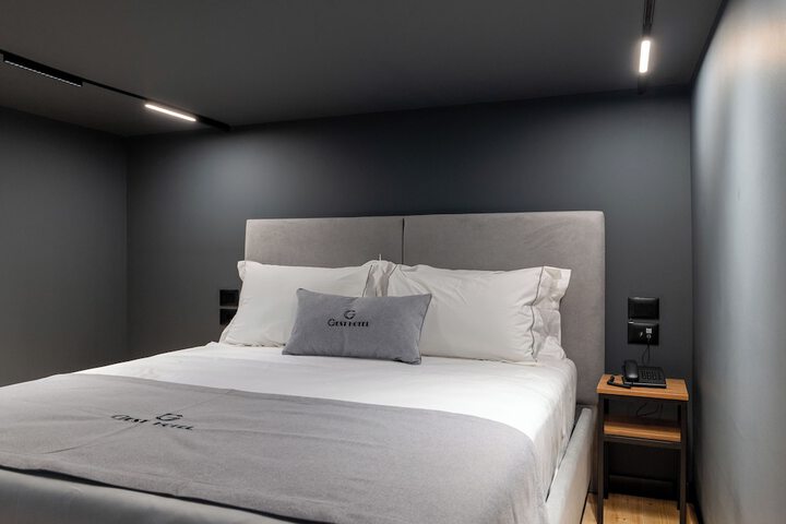 Room 46 of 147