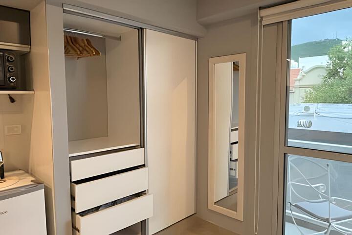 Room 3 of 25