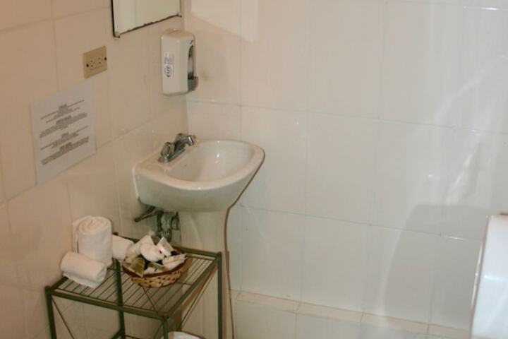 Room 46 of 75