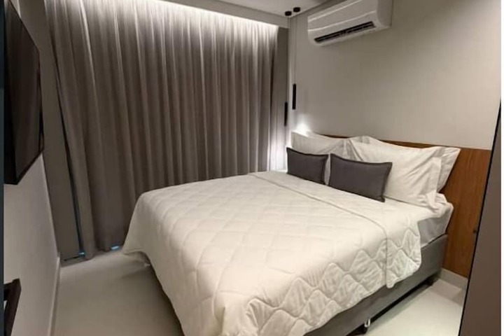 Room 3 of 23