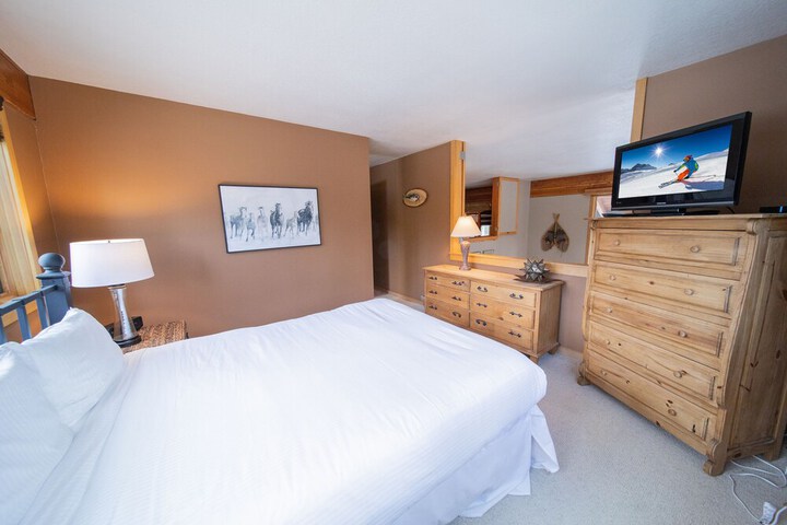 Hotel 50 of 127