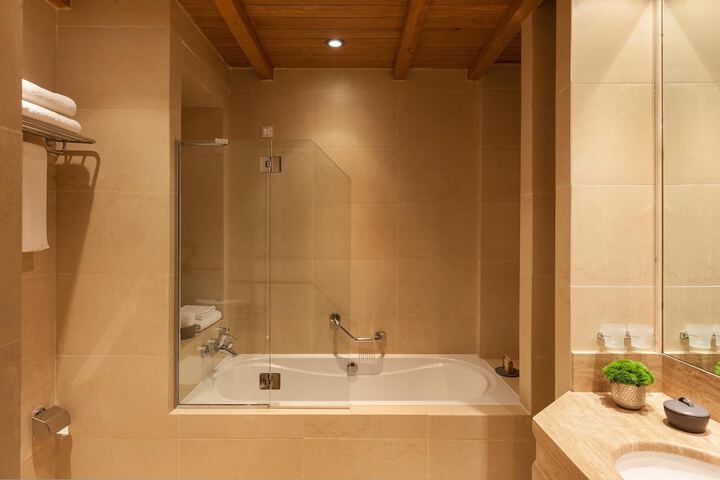 Bath Photo