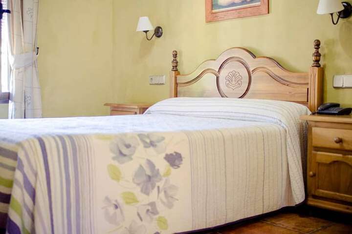 Room 4 of 44
