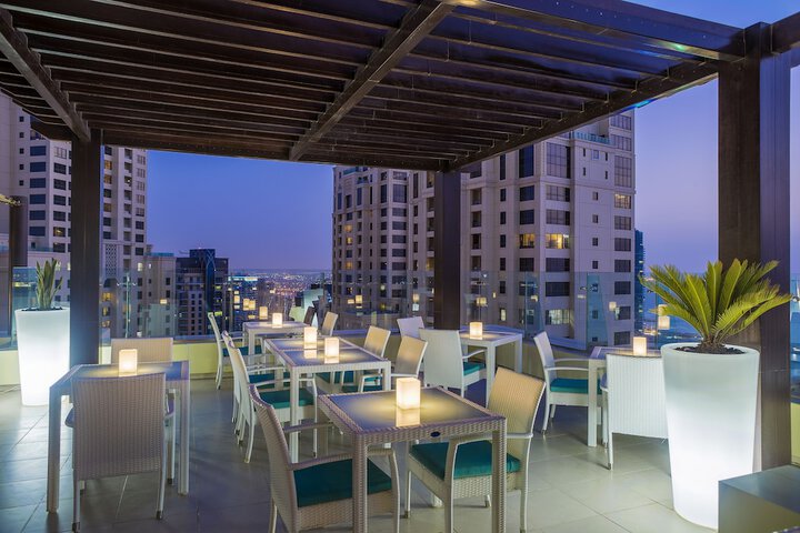 Terrace/Patio 196 of 199