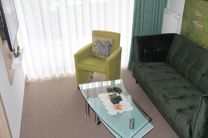 Room 25 of 110