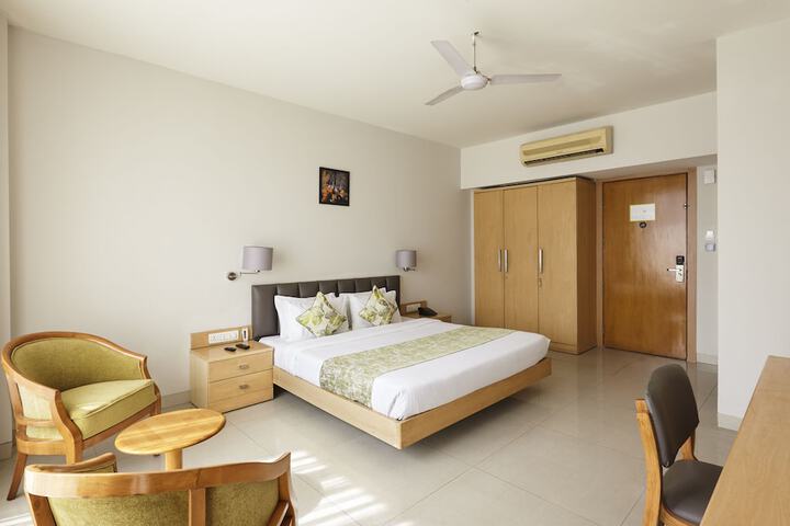 Room 12 of 45