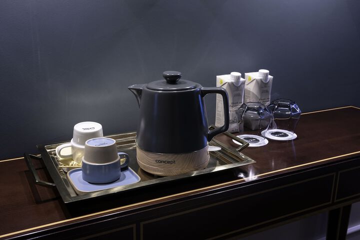 Breakfast/Coffee Service 31 of 67