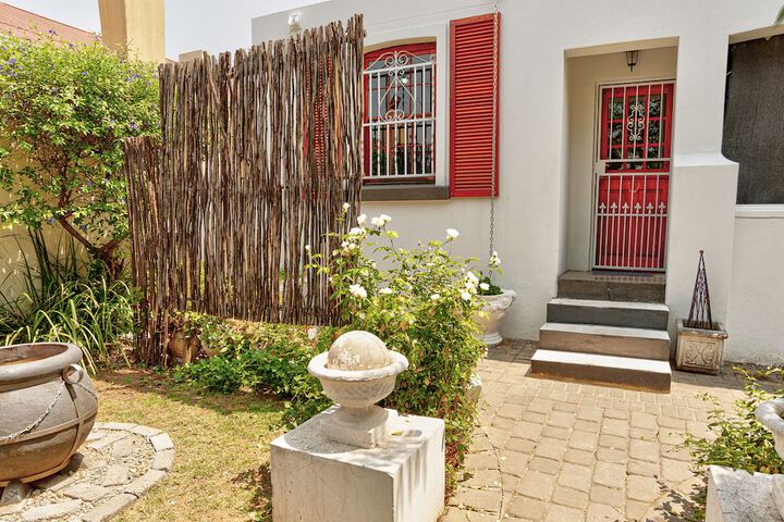 Terrace/Patio 17 of 159