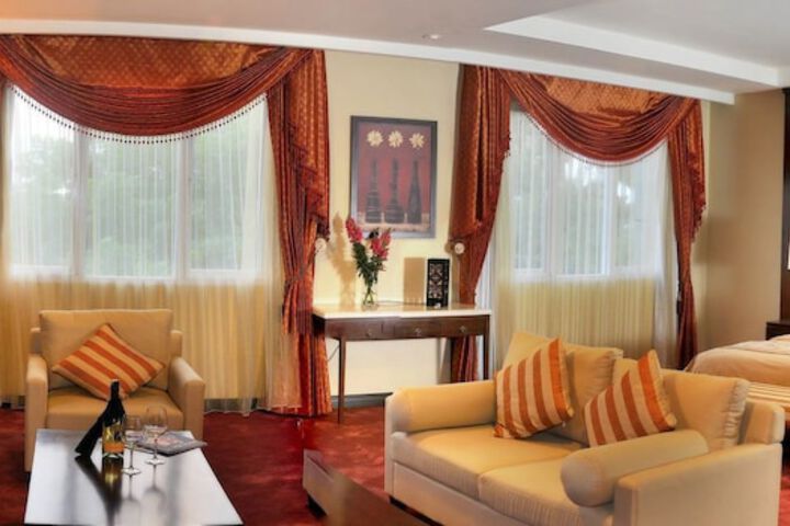 Room 14 of 35