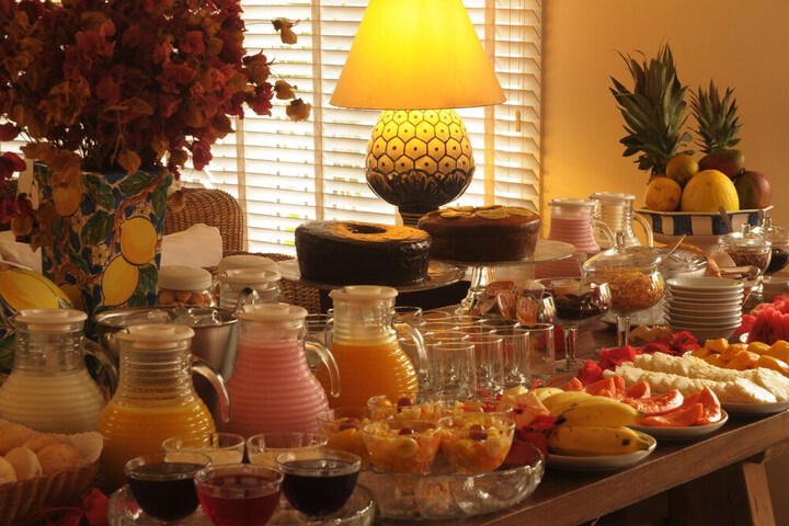 Breakfast/Coffee Service 52 of 105