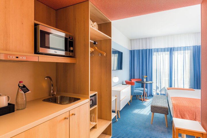 Private kitchenette
