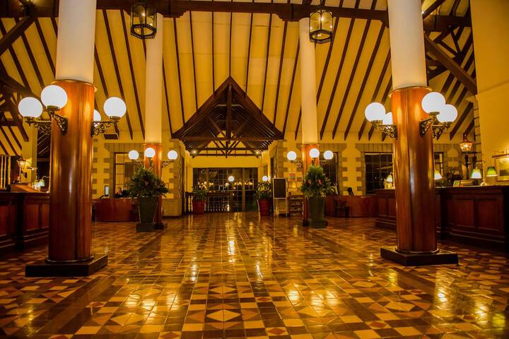 Lobby Entry
