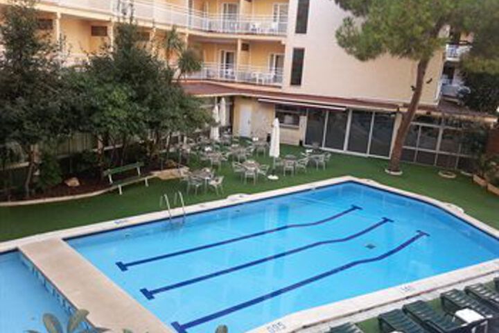 Pool 21 of 23